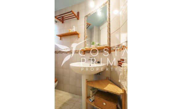 Resale - Villa  - La Nucía