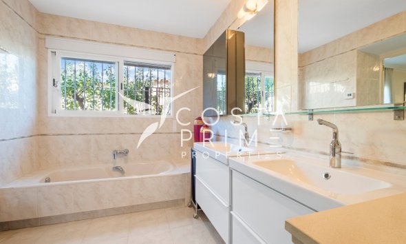 Reventa - Chalet / Villa - Alfas del Pí