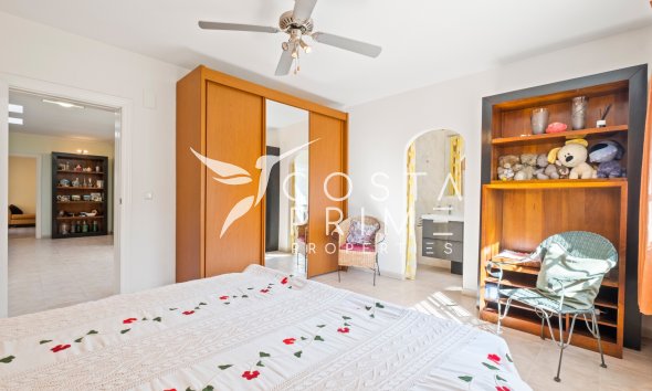 Reventa - Chalet / Villa - Alfas del Pí