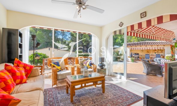 Reventa - Chalet / Villa - Alfas del Pí