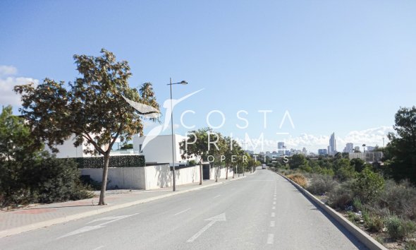 Resale - Villa  - Finestrat