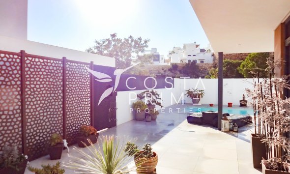 Resale - Villa  - Finestrat