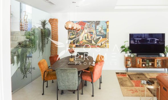 Resale - Villa  - Finestrat