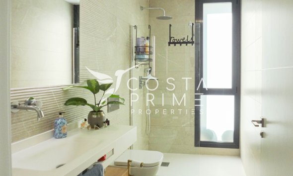 Resale - Villa  - Finestrat