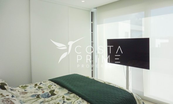 Resale - Villa  - Finestrat