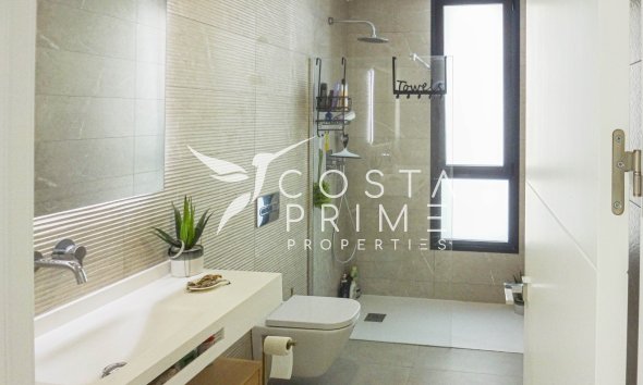 Resale - Villa  - Finestrat