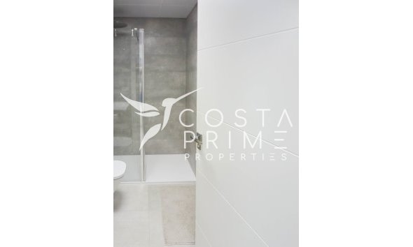 Resale - Villa  - Finestrat