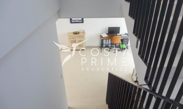 Resale - Villa  - Finestrat