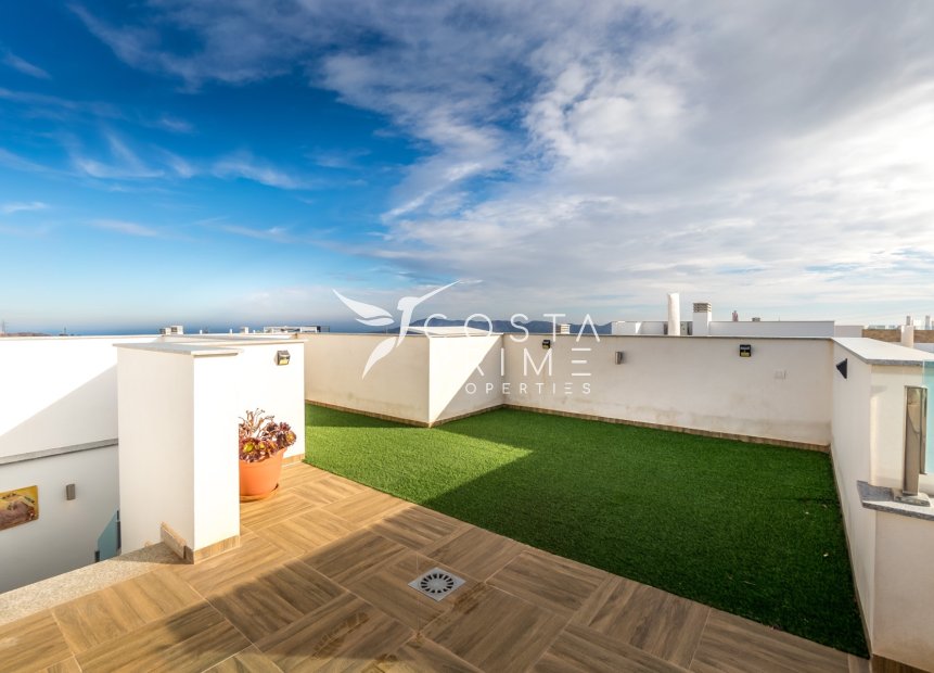 Újraértékesítés - Városháza / Semi - Polop