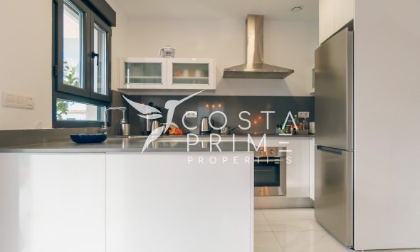 Újraértékesítés - Városháza / Semi - Polop