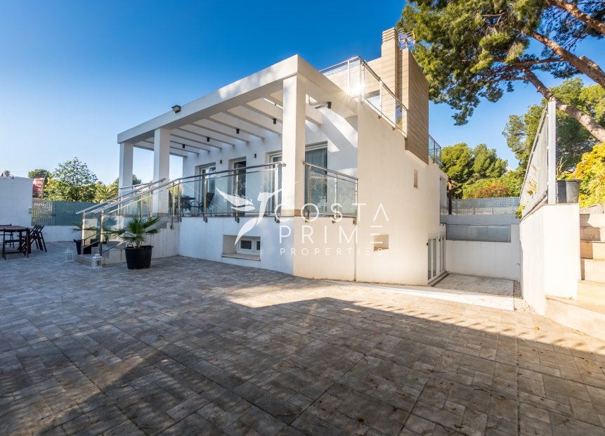 Újraértékesítés - Villa  - La Nucía