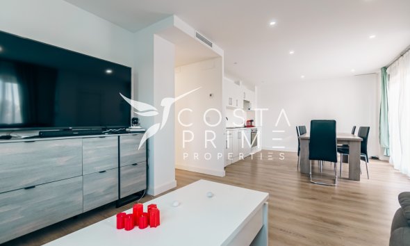 Újraértékesítés - Villa  - La Nucía