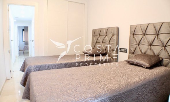 Resale - Apartment / Flat - Villajoyosa