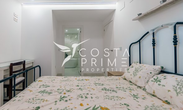 Újraértékesítés - Villa  - La Nucía