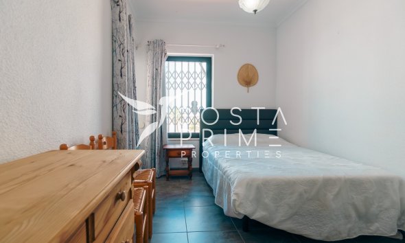 Resale - Villa  - Albir