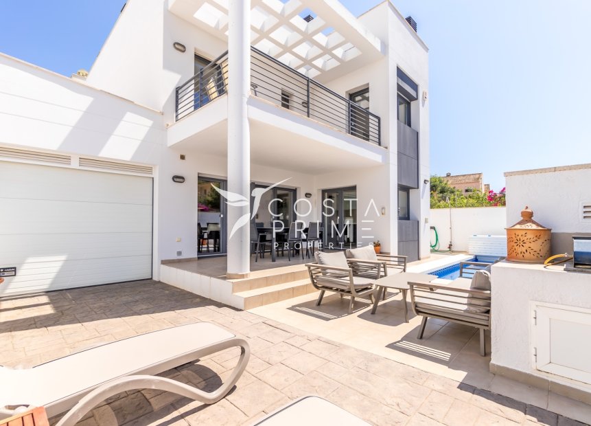 Resale - Villa  - Albir