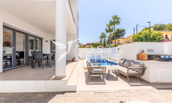 Resale - Villa  - Albir