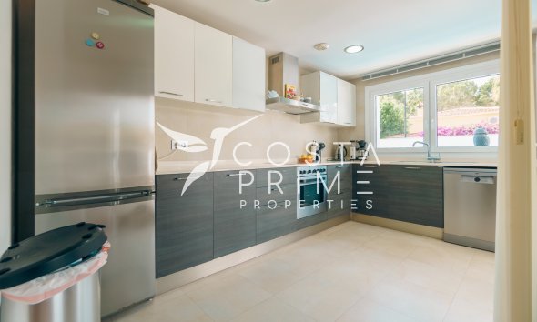 Resale - Villa  - Albir