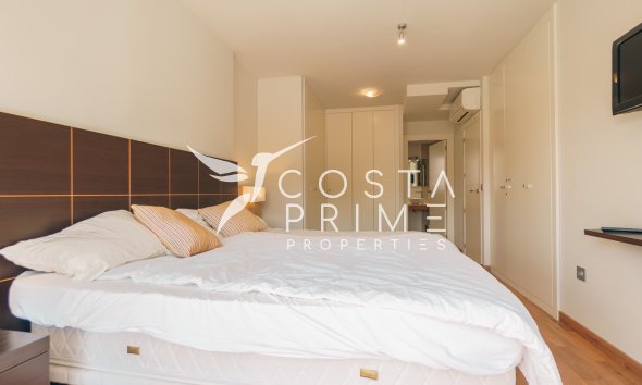 Resale - Villa  - Albir