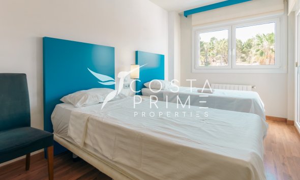 Resale - Villa  - Albir