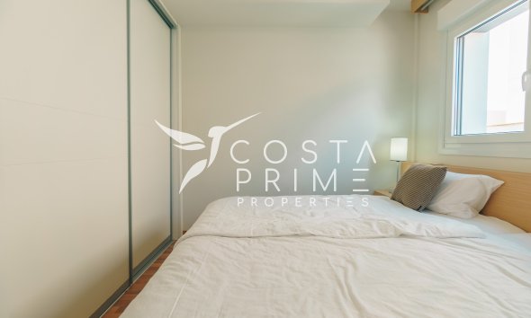 Resale - Villa  - Albir