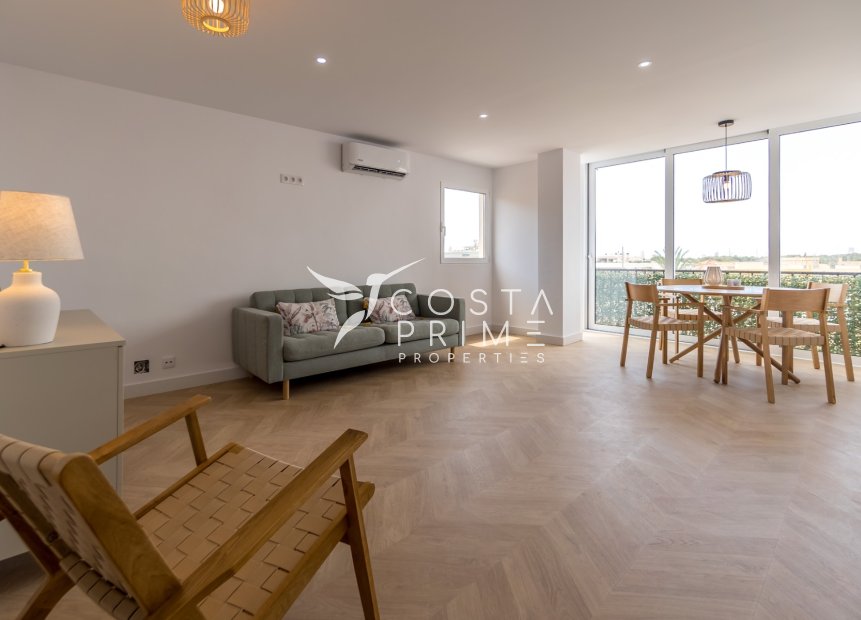 Újraértékesítés - Apartman / lakás - Alfas del Pí