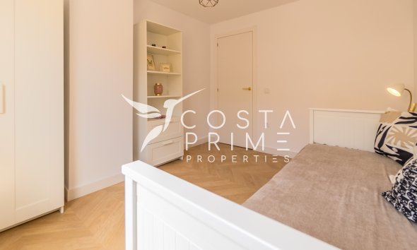 Újraértékesítés - Apartman / lakás - Alfas del Pí