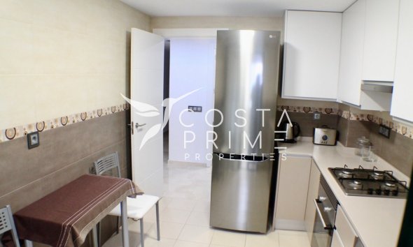 Resale - Apartment / Flat - Villajoyosa