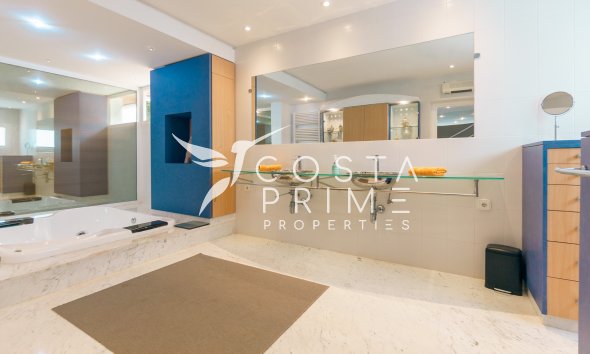 Reventa - Chalet / Villa - Albir