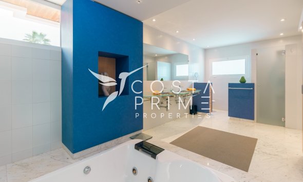 Reventa - Chalet / Villa - Albir