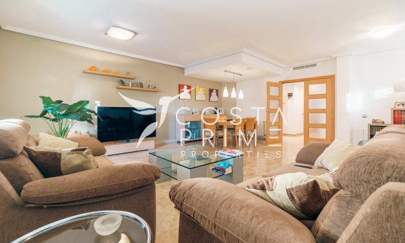 Újraértékesítés - Villa  - Benidorm