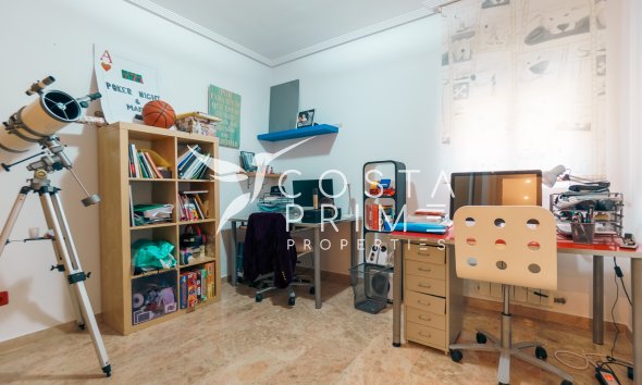 Újraértékesítés - Villa  - Benidorm