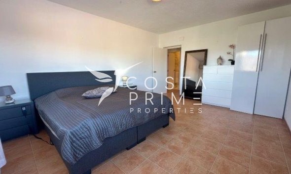 Újraértékesítés - Villa  - Albir