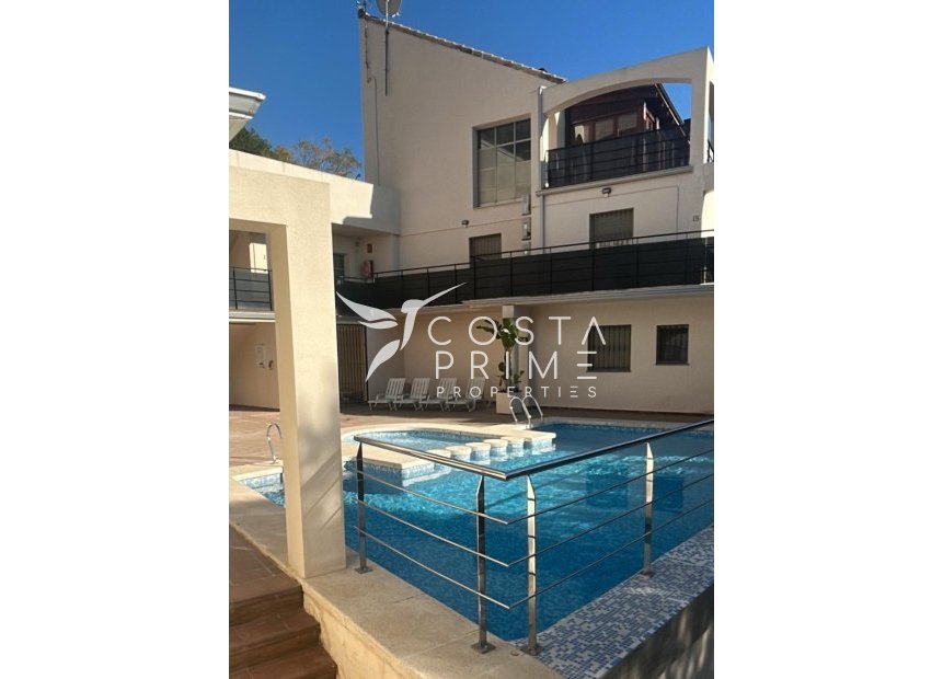 Resale - Apartment / Flat - Altea