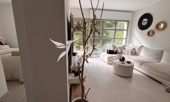 Resale - Apartment / Flat - Altea