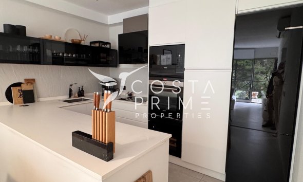 Resale - Apartment / Flat - Altea