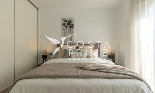 Újraértékesítés - Villa  - Finestrat