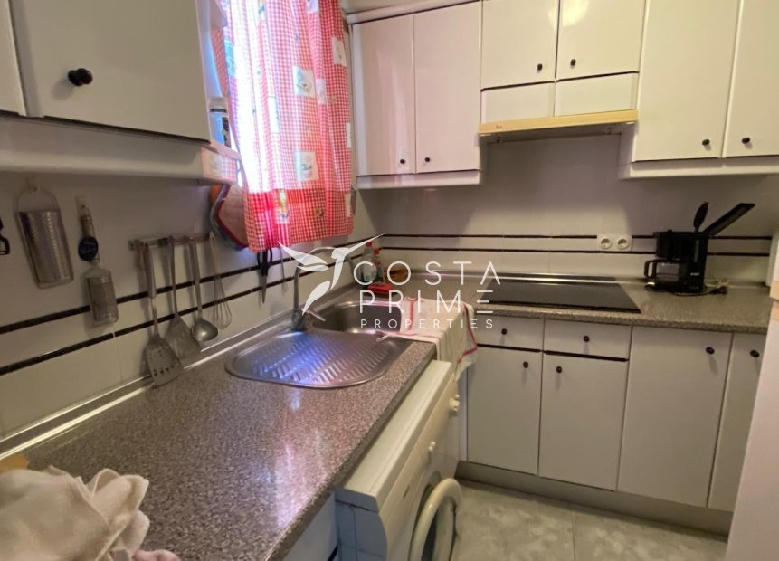 Resale - Apartment / Flat - Benidorm