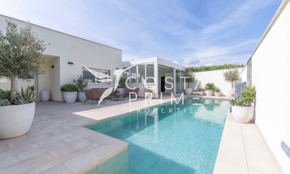 Resale - Villa  - Albir