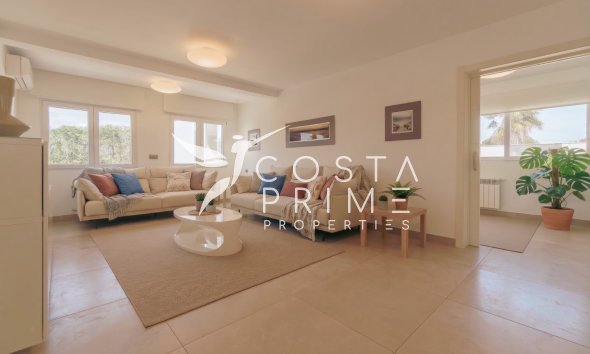 Resale - Villa  - Albir