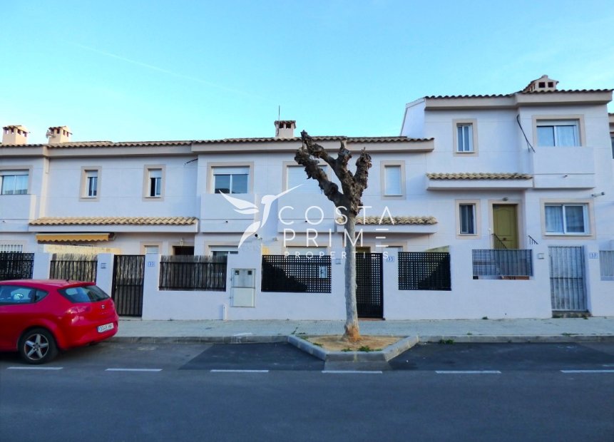 Újraértékesítés - Városháza / Semi - Polop