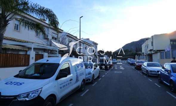 Újraértékesítés - Városháza / Semi - Polop