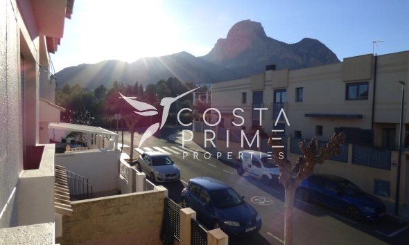 Újraértékesítés - Városháza / Semi - Polop