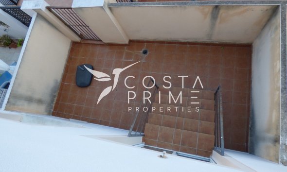 Újraértékesítés - Városháza / Semi - Polop