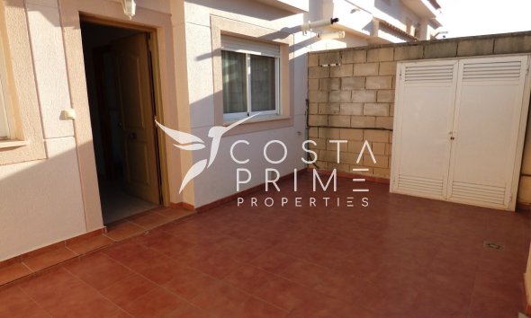 Újraértékesítés - Városháza / Semi - Polop