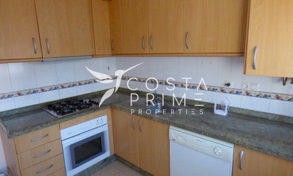 Újraértékesítés - Városháza / Semi - Polop