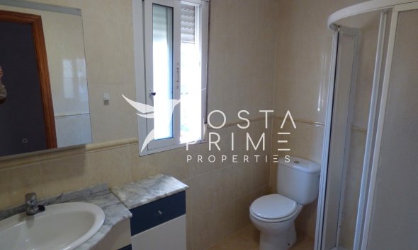 Újraértékesítés - Városháza / Semi - Polop