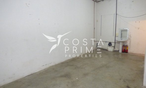 Újraértékesítés - Városháza / Semi - Polop