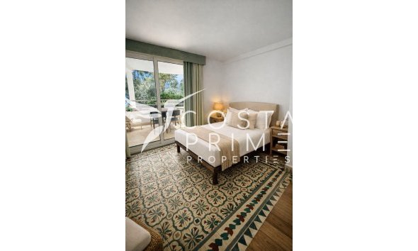 Resale - Villa  - Altea