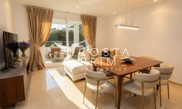 Resale - Villa  - Altea